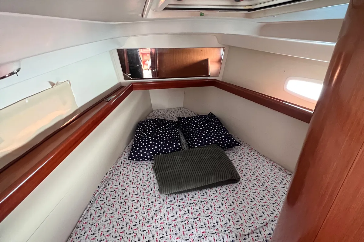 Arina, a Beneteau Oceanis 40 sailboat at Marmaris, Turkey
