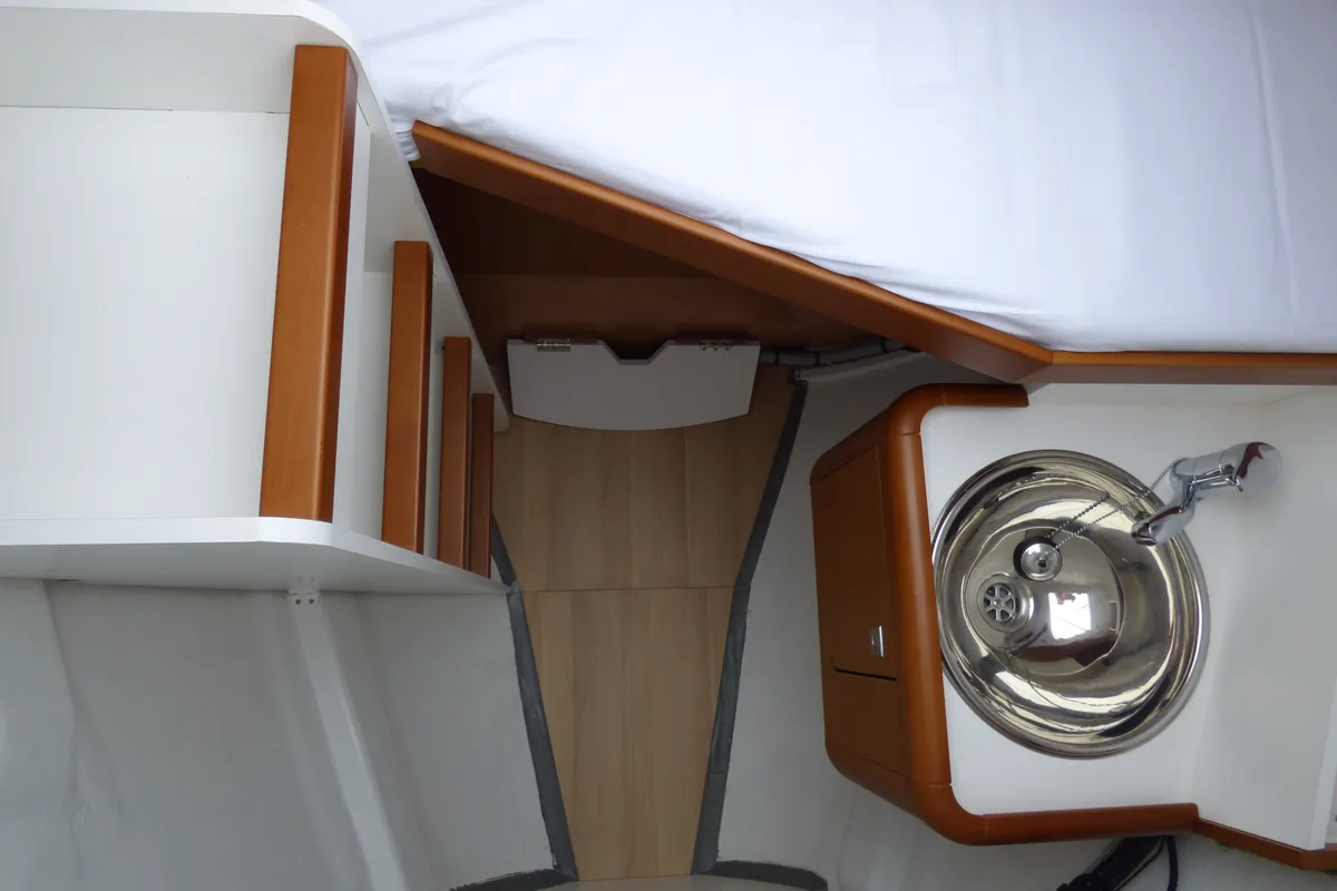 Cabin on Geronimo, a Jeanneau Sun Odyssey 519 sailboat at Grad Kaštela, Croatia