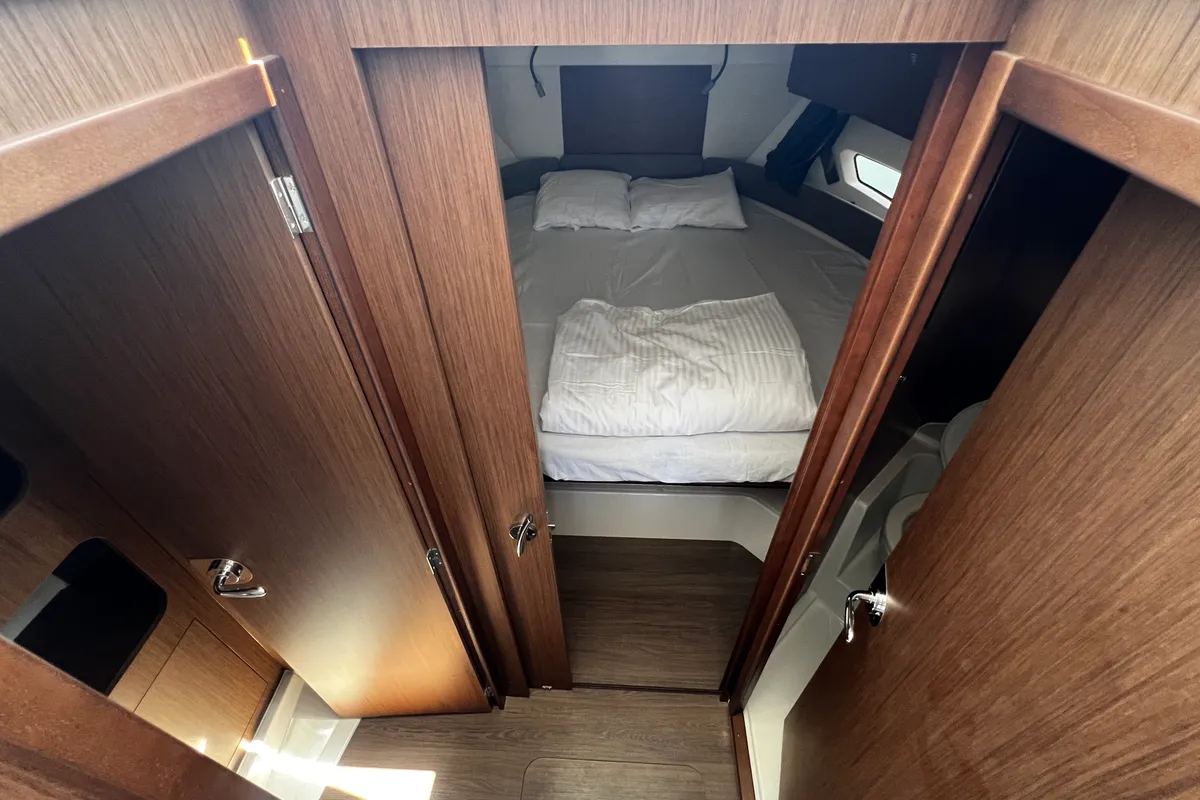 Cabin on Ana, a Beneteau Antares 9 OB motorboat at Grad Pula, Croatia
