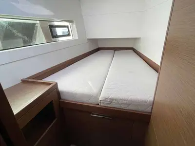 Cabin on Sunset, a Lagoon 40 catamaran at Figari/Golfo Aranci, Italy