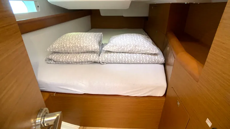 Cabin on Anna, a Jeanneau Sun Odyssey 479 sailboat at Općina Rogoznica, Croatia