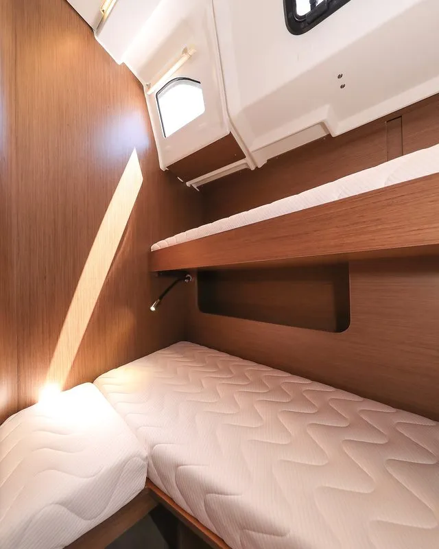 Cabin on Speechless, a Beneteau Oceanis 46.1 sailboat at Grad Biograd na Moru, Croatia