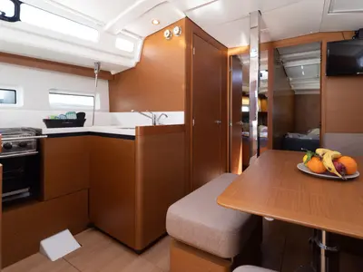Galley of free elli, a Jeanneau Sun Odyssey 440 sailboat at Felanitx, Spain
