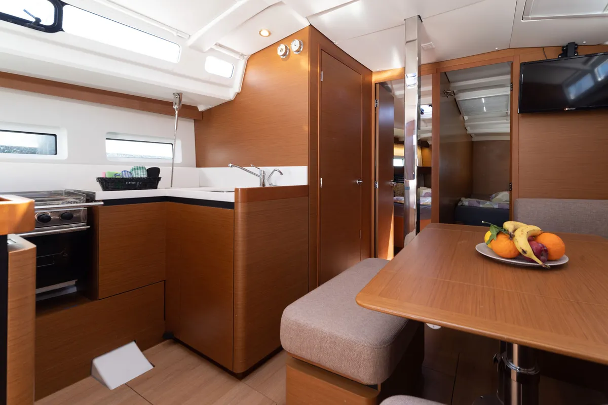 Galley of free elli, a Jeanneau Sun Odyssey 440 sailboat at Felanitx, Spain