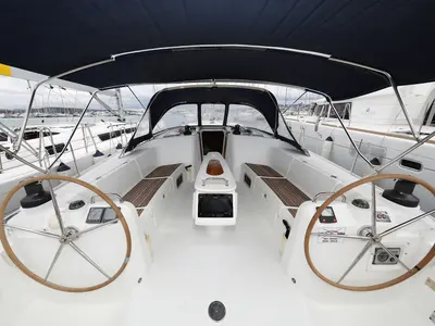 Cockpit of Kristina II , a Beneteau Cyclades 50.5 sailboat at Općina Sukošan, Croatia