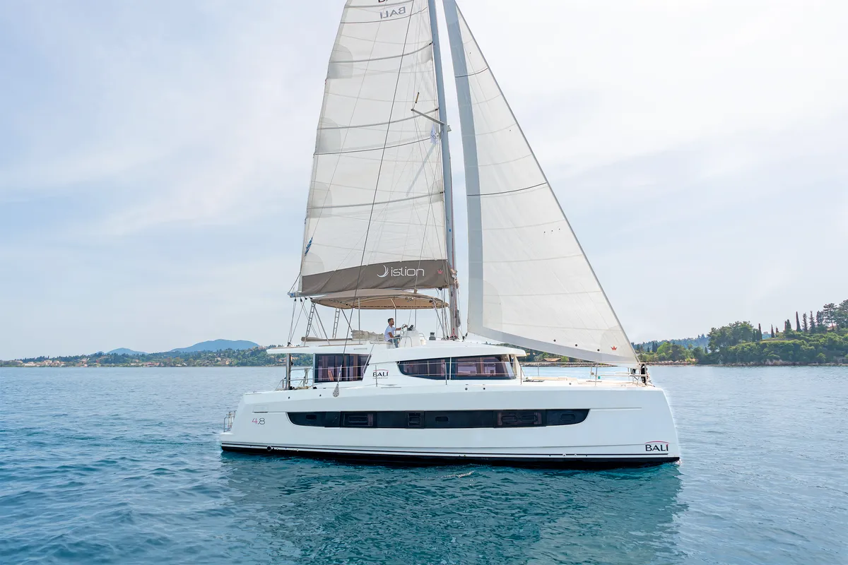 Exterior view of Laguana, a Bali 4.8 catamaran at Kontokali, Greece