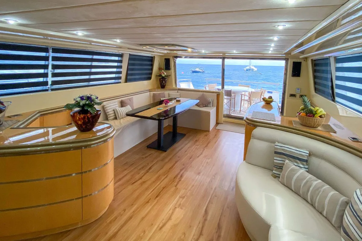 Salon of Superphantom, a Gulet Superphantom 85 Fly motor yacht at Mykonos, Greece
