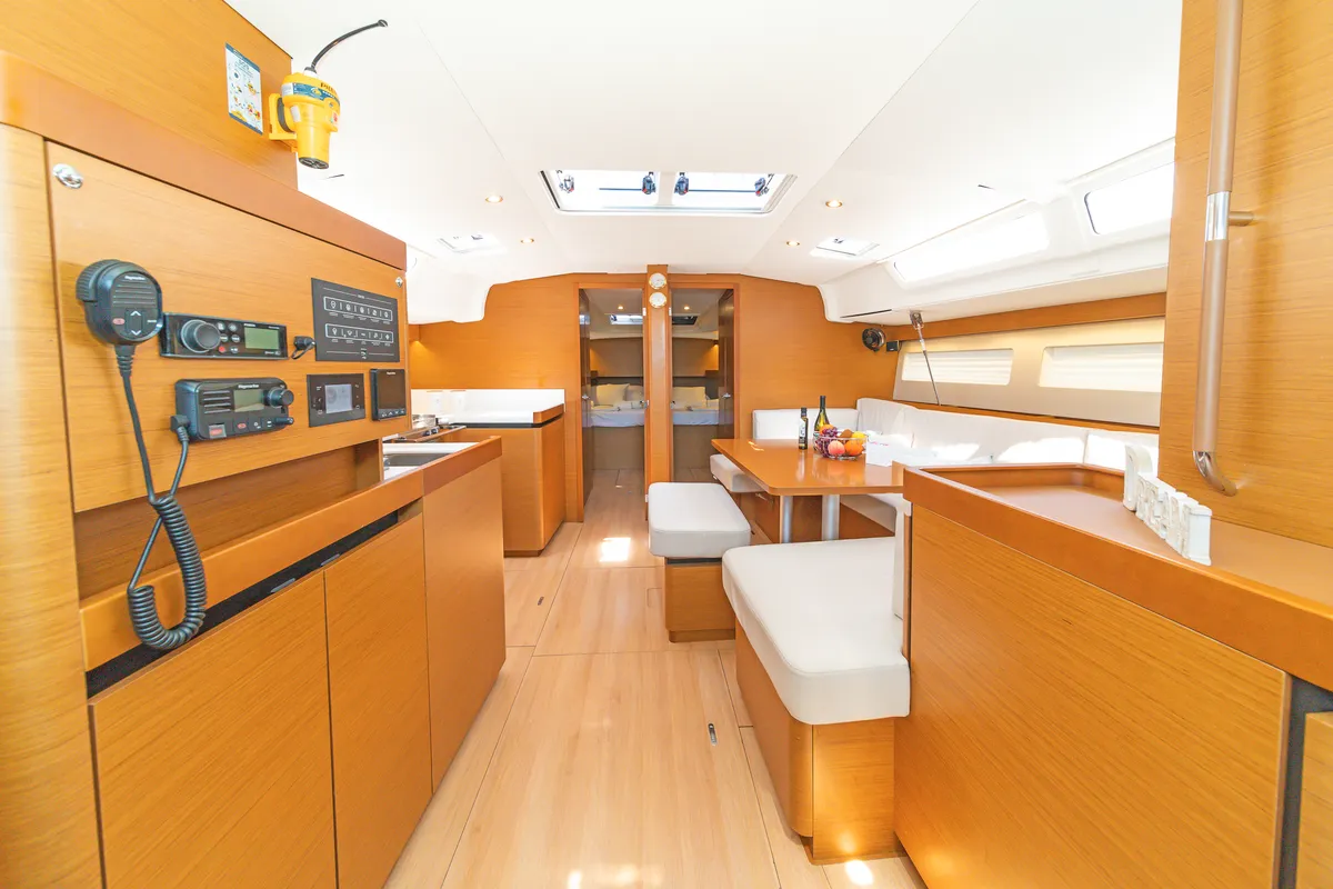Salon of Pileas, a Jeanneau Sun Odyssey 490 sailboat at Kontokali, Greece