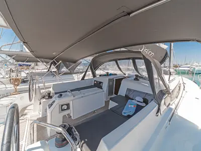 Cockpit of Pileas, a Jeanneau Sun Odyssey 490 sailboat at Kontokali, Greece