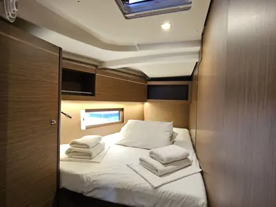 Cabin on Julia, a Beneteau Oceanis 46.1 sailboat at Municipal Unit of Rhodes, Greece