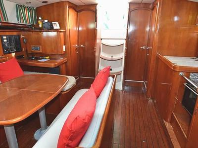 Salon of Seagul, a Beneteau Oceanis 461 sailboat at Athens, Greece