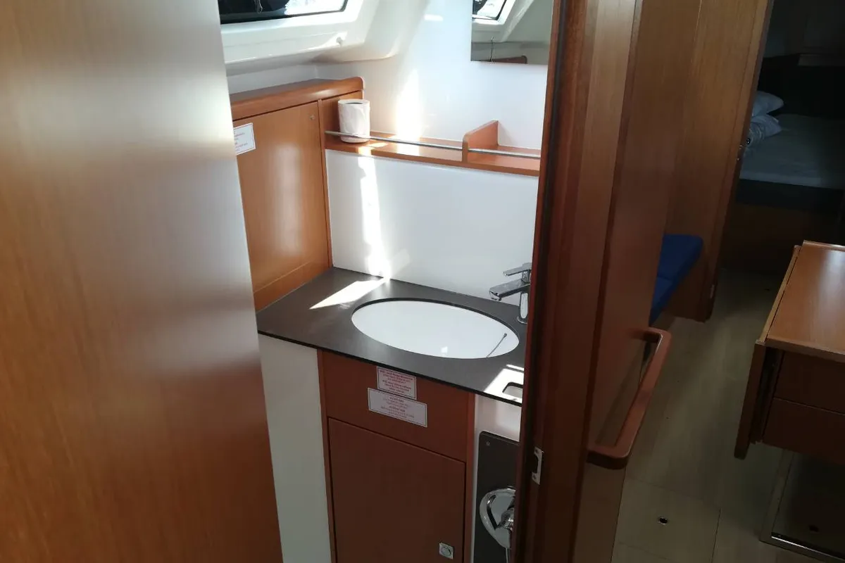 Salon of Mayan, a Bavaria Cruiser 37 sailboat at Grad Pula, Croatia