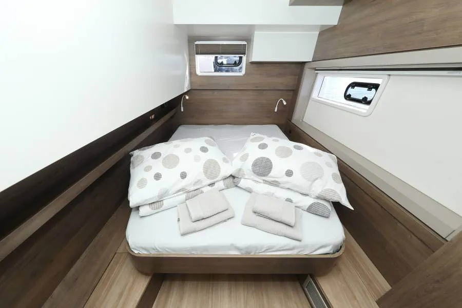 Cabin on Beau Loup, a Bali 4.4 catamaran at Roche Caiman, Seychelles