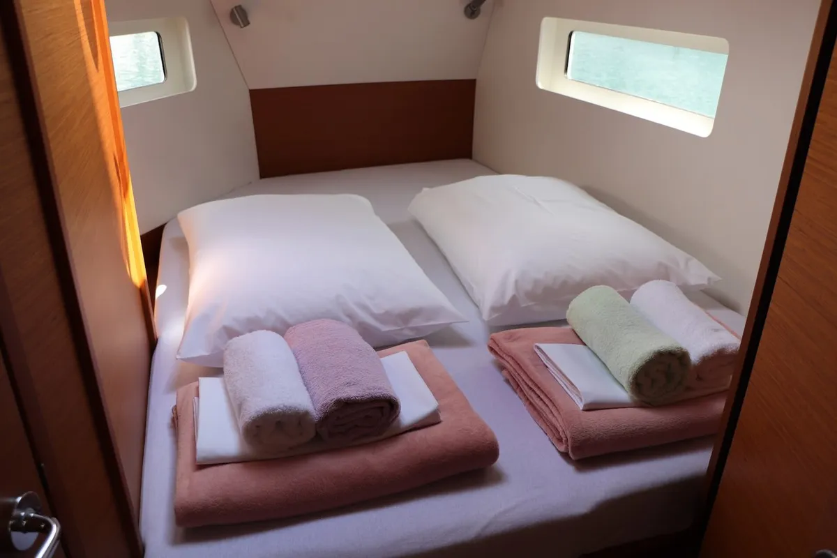 Cabin on Bura Kiss, a Jeanneau Sun Odyssey 380 sailboat at Dubrovnik, Croatia