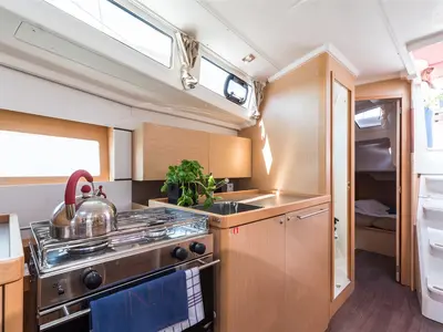 Galley of RUSALKA, a Beneteau Oceanis 38 sailboat at Općina Medulin, Croatia