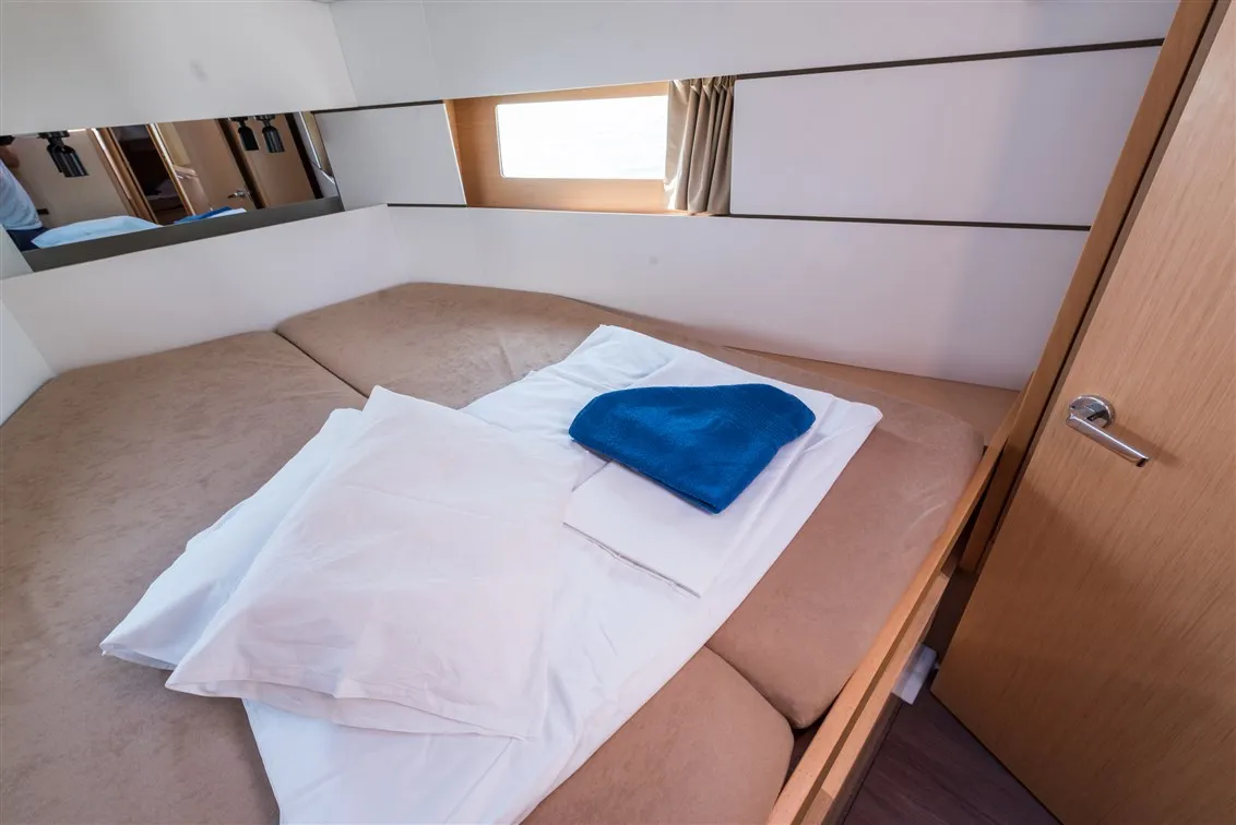 Cabin on RUSALKA, a Beneteau Oceanis 38 sailboat at Općina Medulin, Croatia