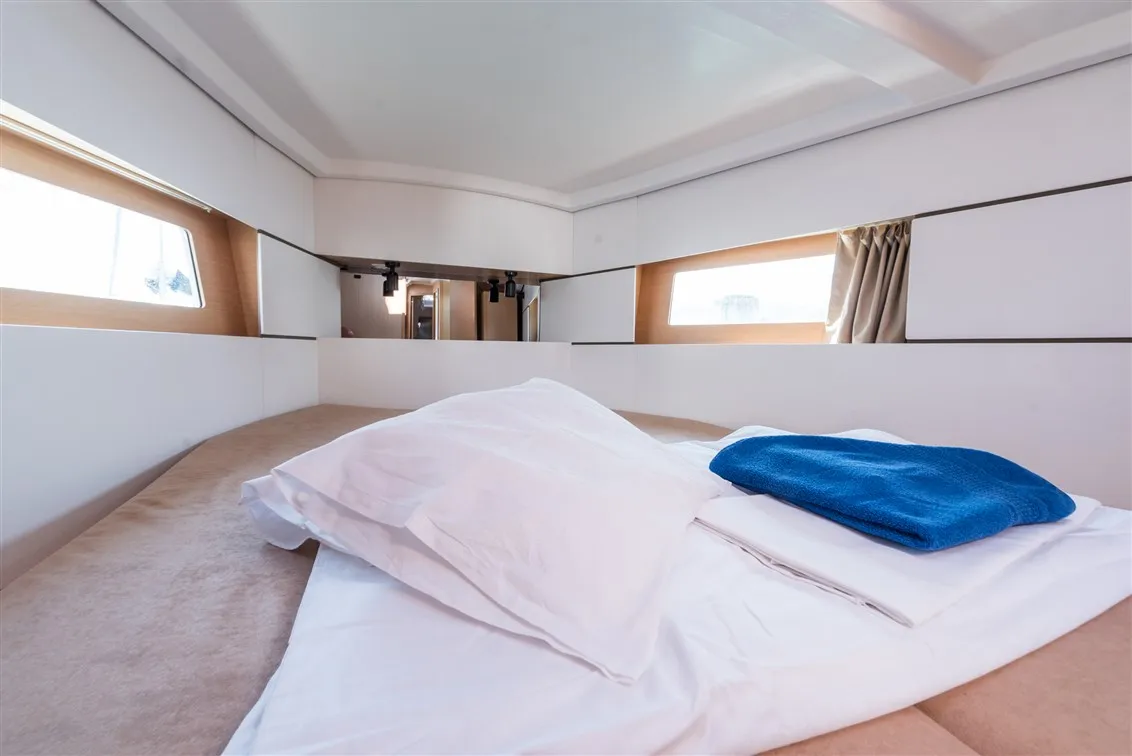 Cabin on RUSALKA, a Beneteau Oceanis 38 sailboat at Općina Medulin, Croatia