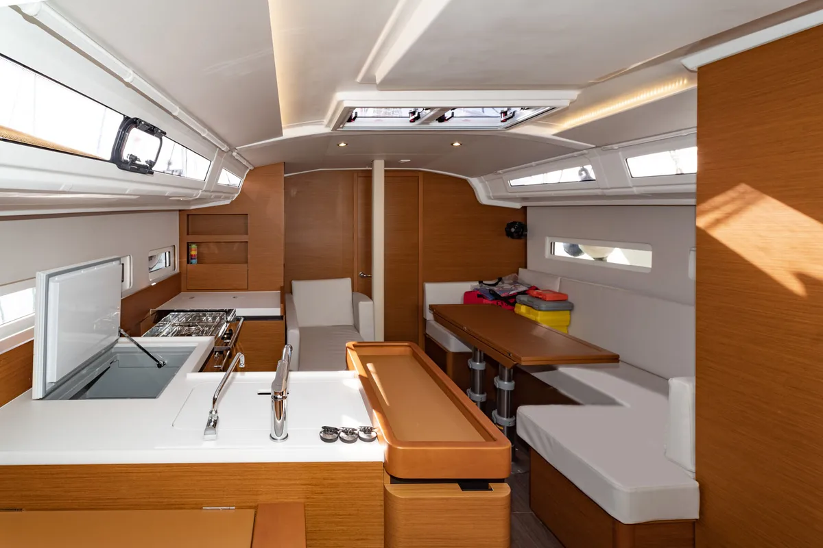 Salon of Sea Pearl, a Jeanneau Sun Odyssey 410 sailboat at Palma de Mallorca, Spain