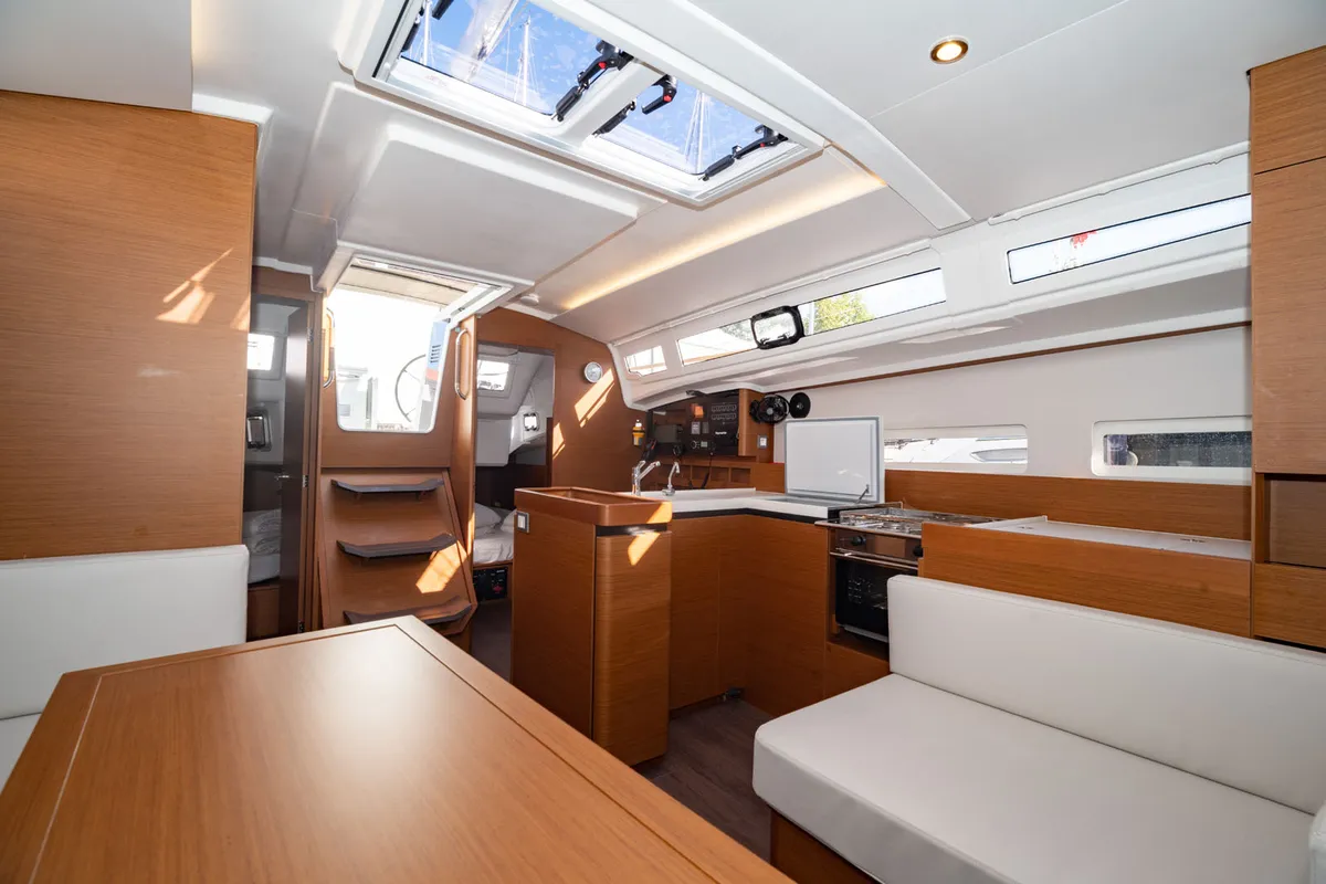 Salon of Sea Pearl, a Jeanneau Sun Odyssey 410 sailboat at Palma de Mallorca, Spain