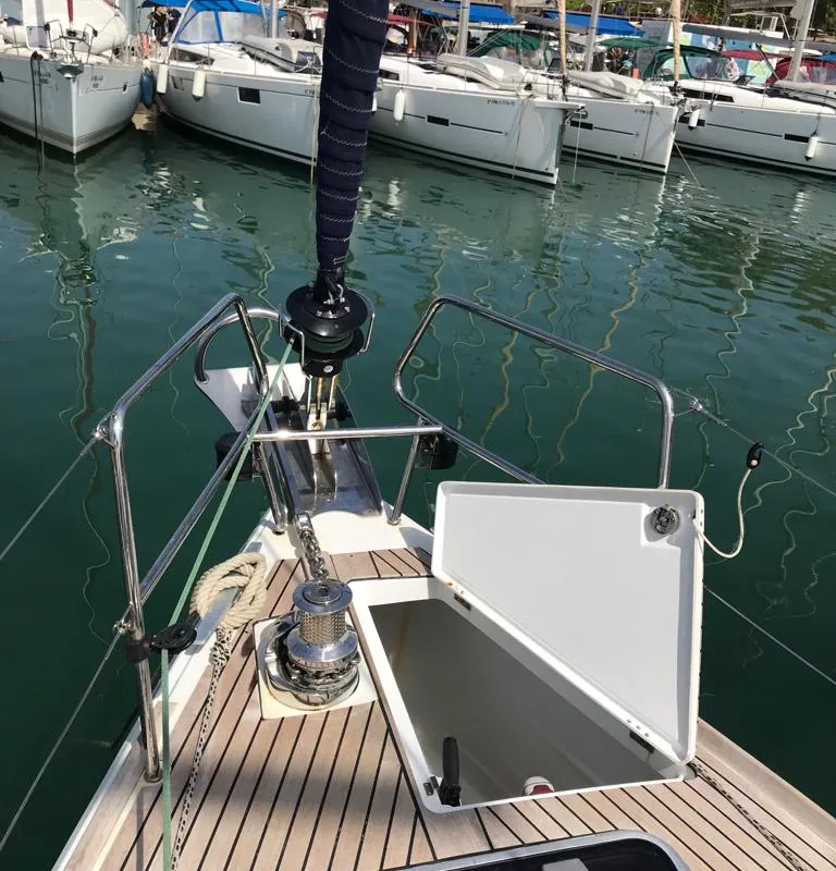 Deck of Alboran Cognac (Las Galletas), a Jeanneau Sun Odyssey 519 sailboat at Elephant Butte Estates, United States