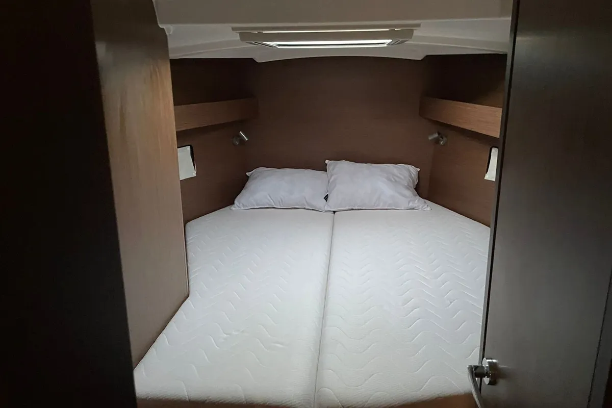Cabin on Aurora, a Beneteau Oceanis 40.1 sailboat at Rhodes, Greece