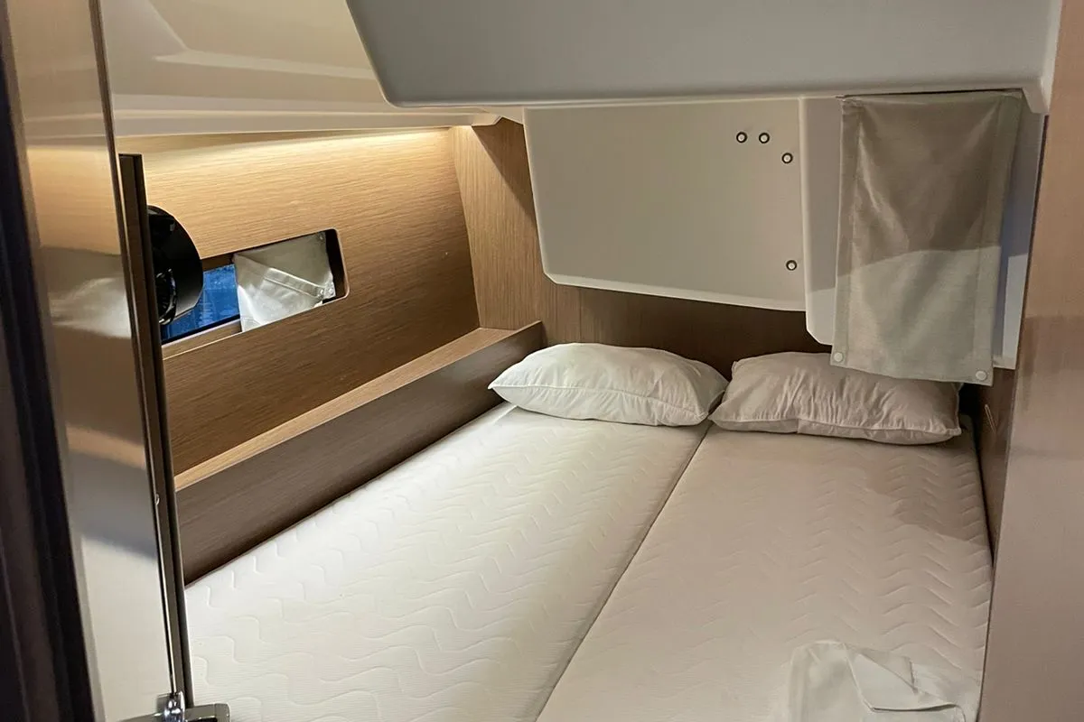 Cabin on Aurora, a Beneteau Oceanis 40.1 sailboat at Rhodes, Greece