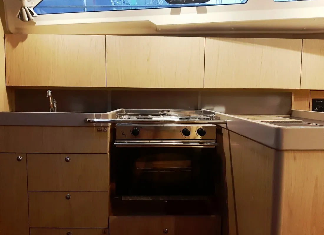 Cabin on Kos 41.4, a Beneteau Oceanis 41.1 sailboat at Volos Municipality, Greece
