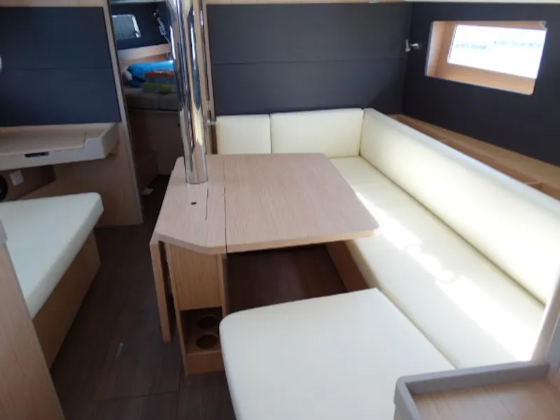 Salon of Kos 41.4, a Beneteau Oceanis 41.1 sailboat at Volos Municipality, Greece