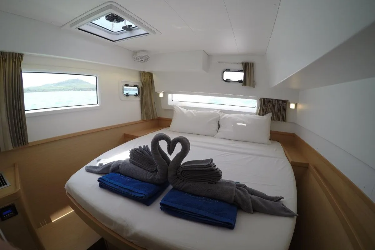 Cabin on Mami, a Lagoon 42 catamaran at Mai Khao, Thailand