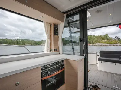 Galley of Sunset, a Viknes S40 Fly motor yacht at Općina Sukošan, Croatia