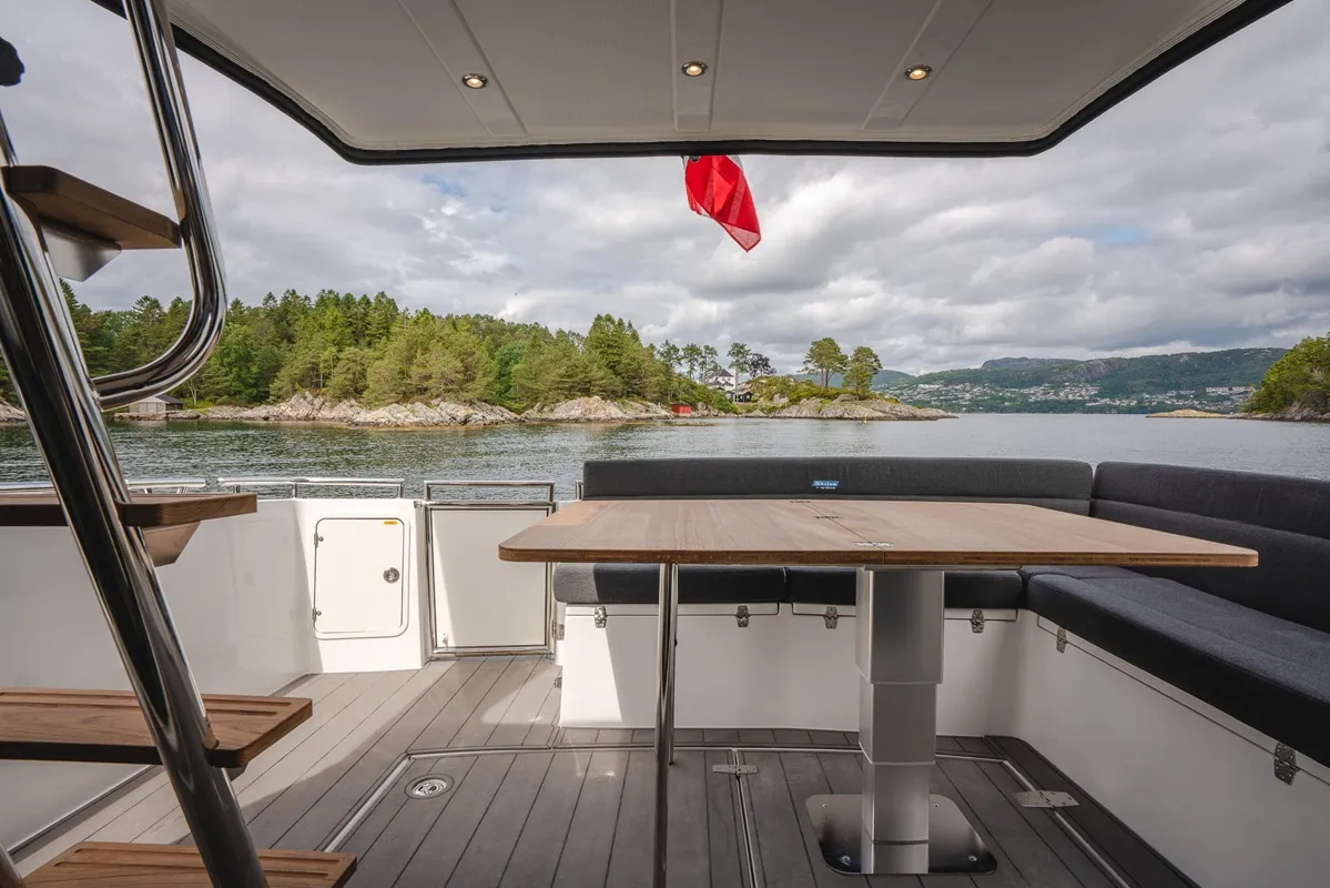 Deck of Sunset, a Viknes S40 Fly motor yacht at Općina Sukošan, Croatia