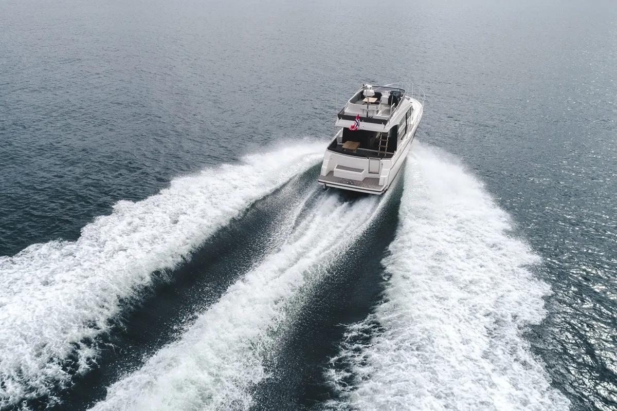 Exterior view of Sunset, a Viknes S40 Fly motor yacht at Općina Sukošan, Croatia