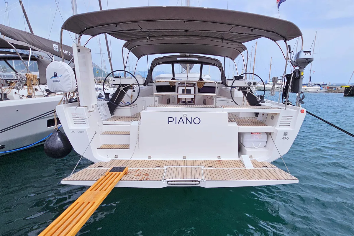 Exterior view of Piano, a Dufour 470 sailboat at Općina Rogoznica, Croatia