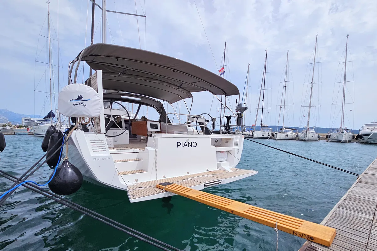 Exterior view of Piano, a Dufour 470 sailboat at Općina Rogoznica, Croatia