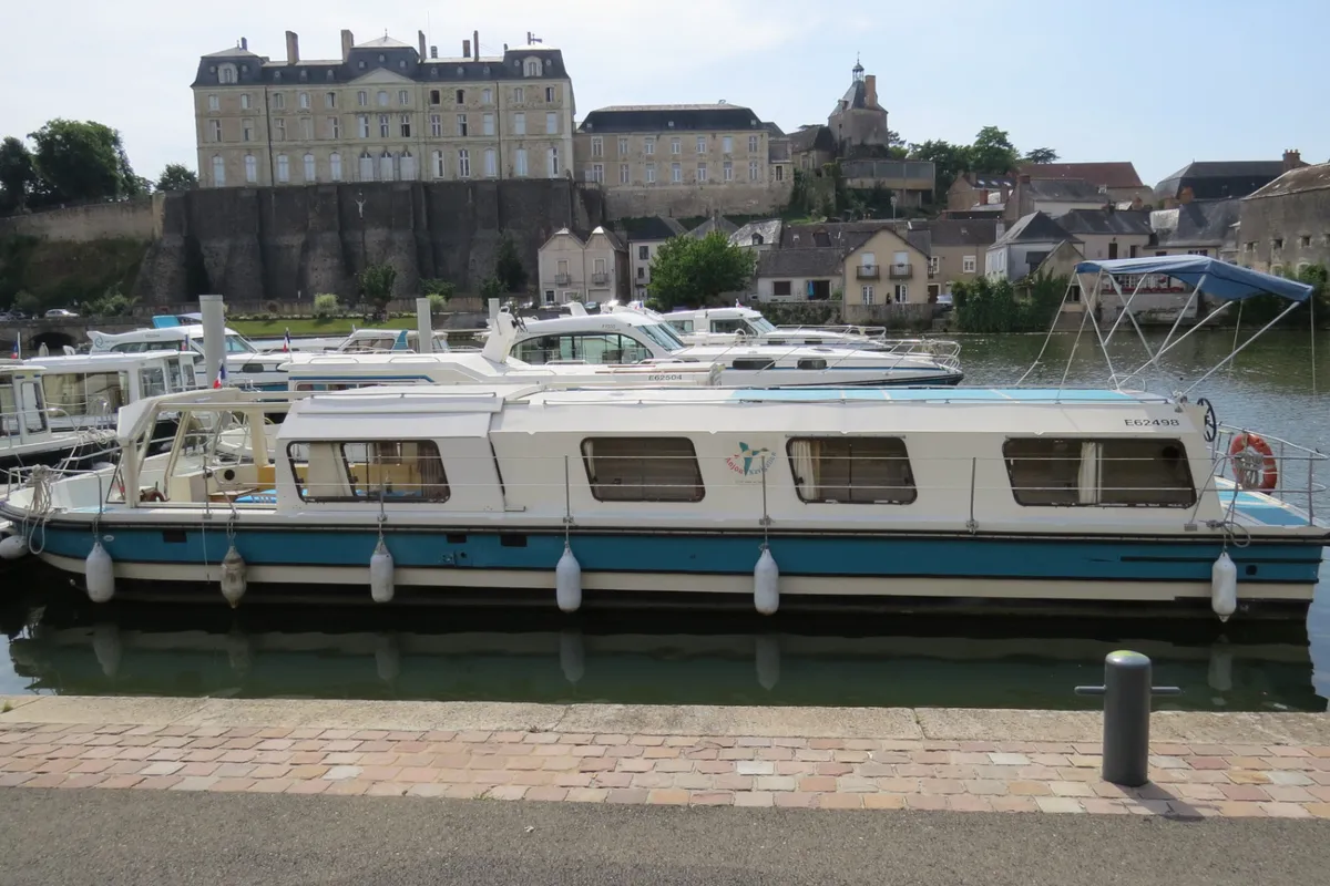 Exterior view of Liberty 1, a Nicols Marina 1400 motorboat at Sablé-sur-Sarthe, France