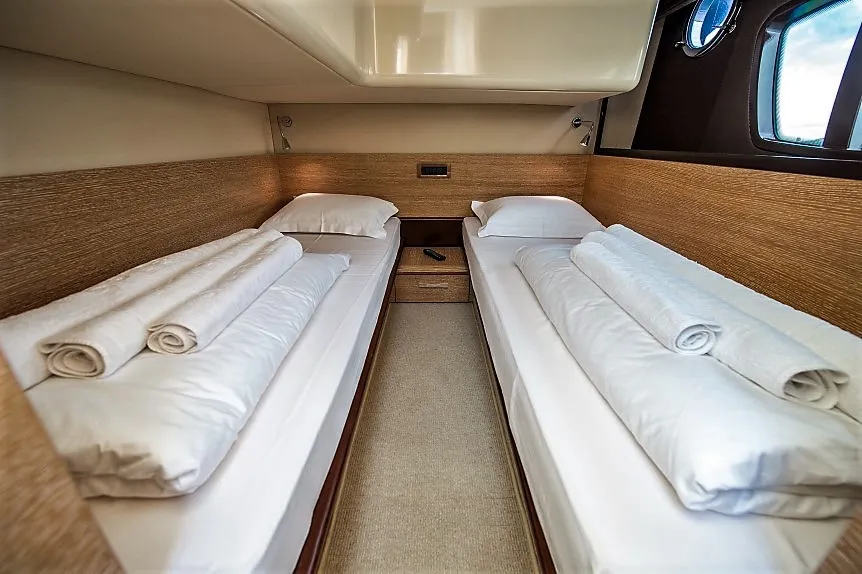 Cabin on Skyfall MY, a Azimut 47 motorboat at Grad Šibenik, Croatia