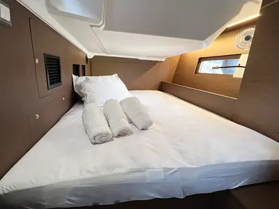 Cabin on DREAM, a Beneteau Oceanis 46.1 sailboat at Athens, Greece