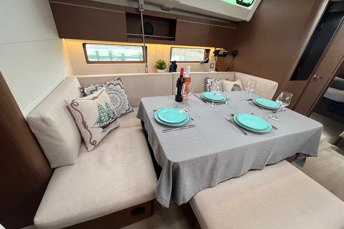 Exterior view of DREAM, a Beneteau Oceanis 46.1 sailboat at Athens, Greece