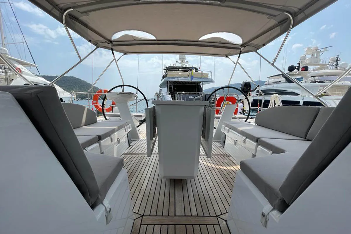 Cockpit of EAST, a Beneteau Oceanis 51.1 sailboat at Marmaris, Turkey