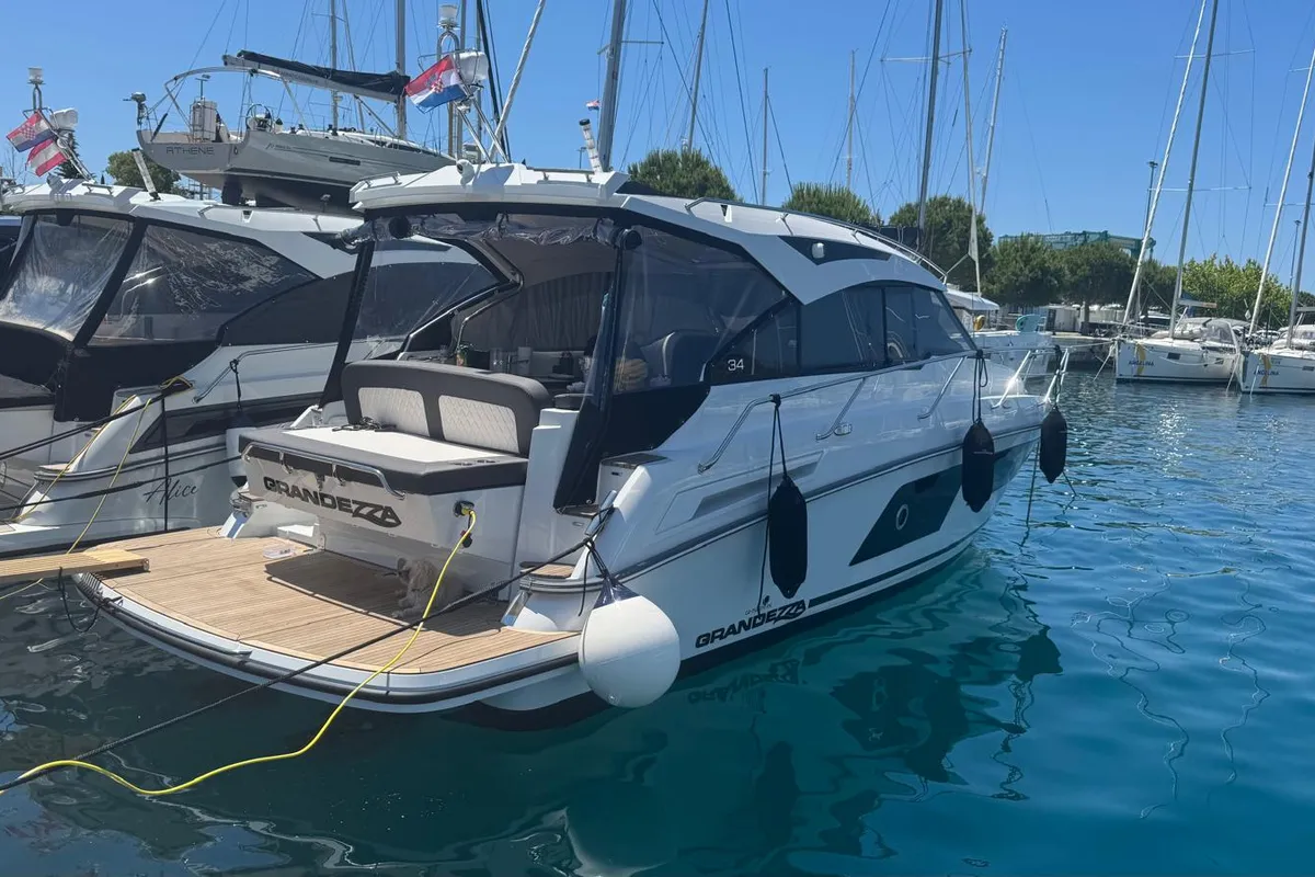 Exterior view of OTTI, a Grandezza 34 OC motorboat at Grad Trogir, Croatia