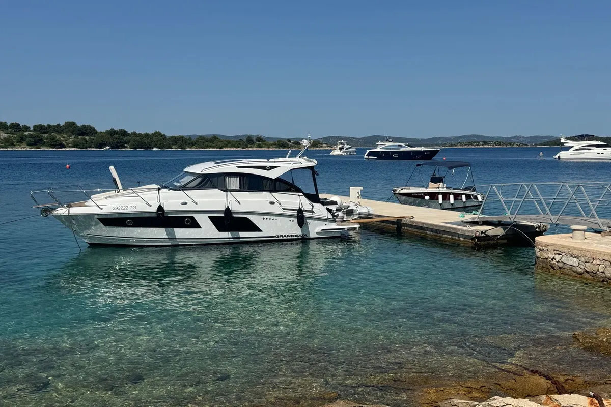 Exterior view of OTTI, a Grandezza 34 OC motorboat at Grad Trogir, Croatia