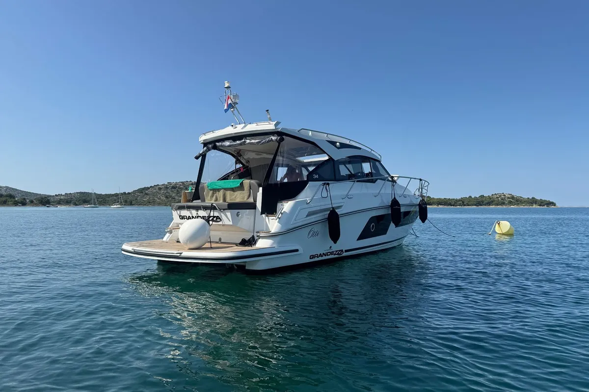 Exterior view of OTTI, a Grandezza 34 OC motorboat at Grad Trogir, Croatia