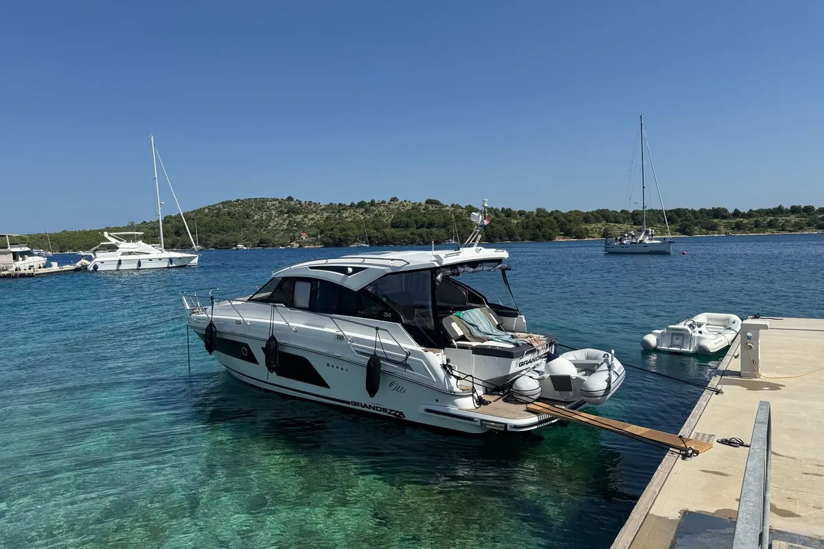 Exterior view of OTTI, a Grandezza 34 OC motorboat at Grad Trogir, Croatia