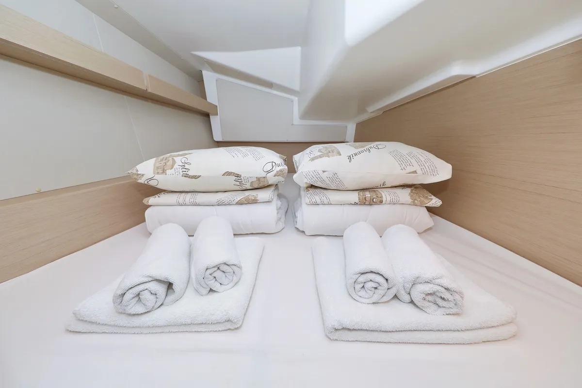 Cabin on Rooster, a Beneteau Oceanis 34.1 sailboat at Pirovac, Croatia