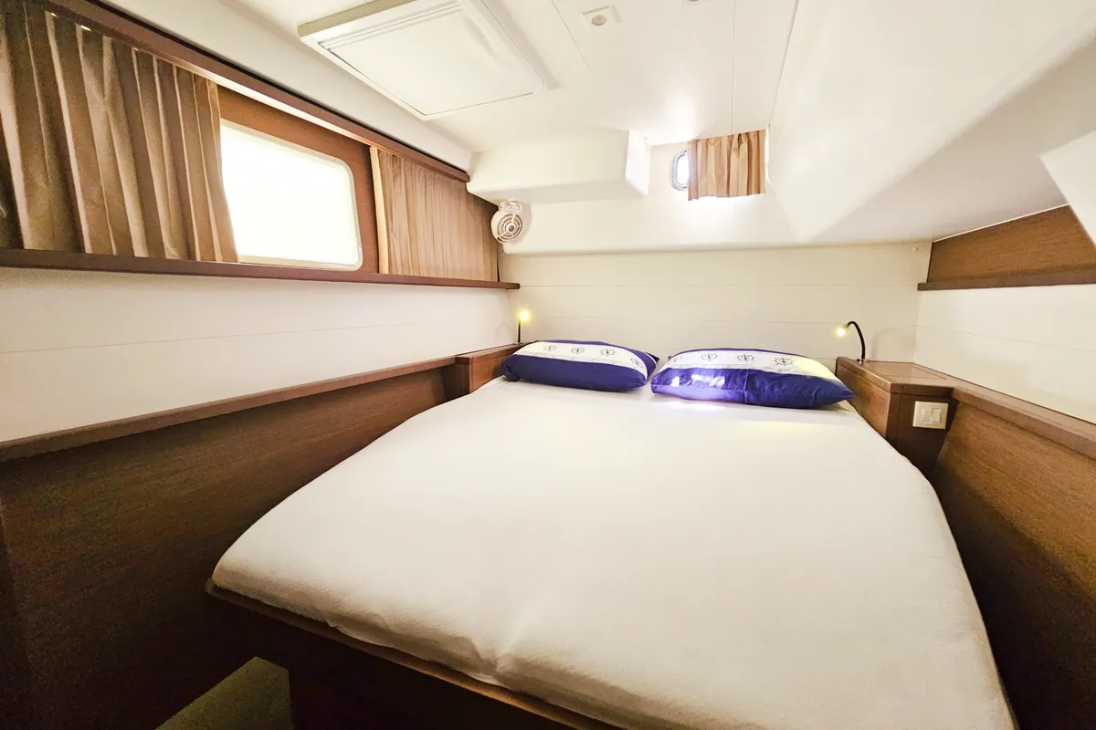 Cabin on NADA I, a Lagoon 450 catamaran at Seget Donji, Croatia