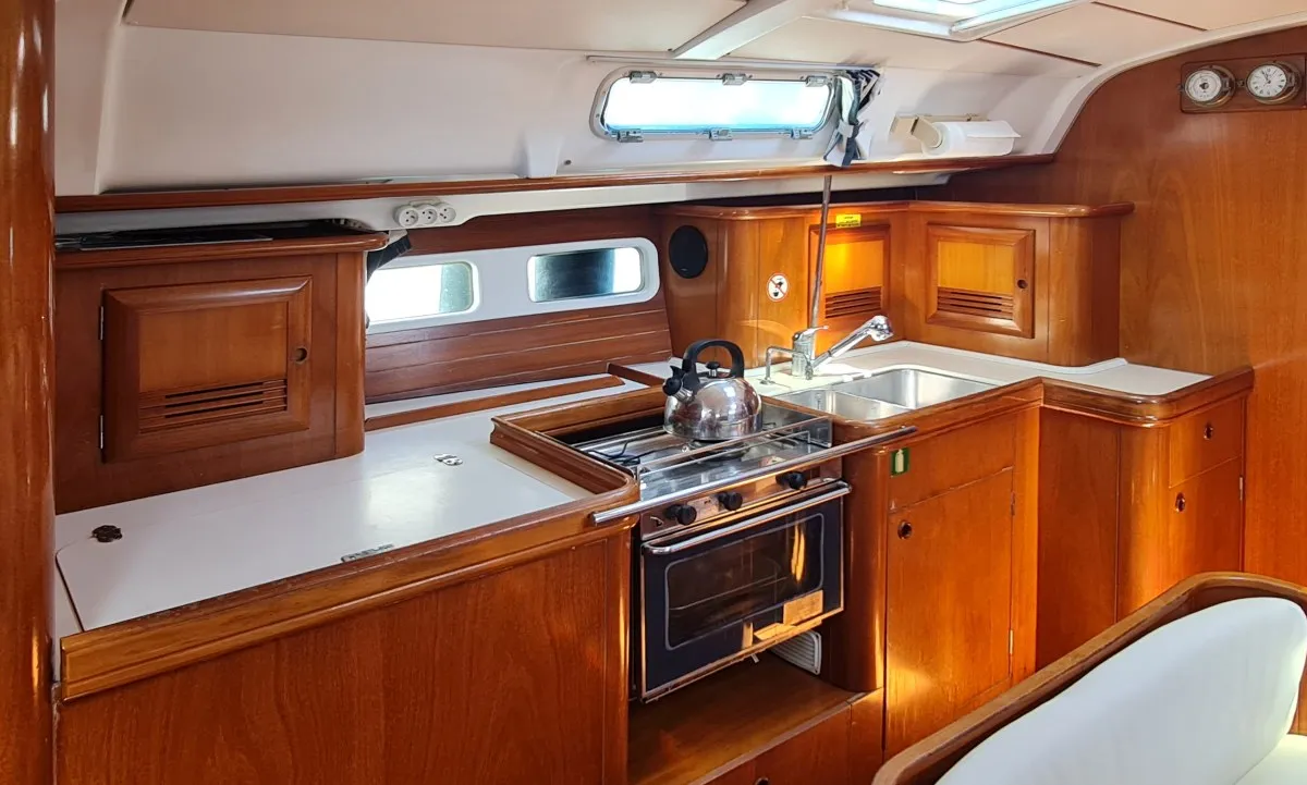 Galley of Erika, a Beneteau Oceanis Clipper 411 sailboat at Volos, Greece
