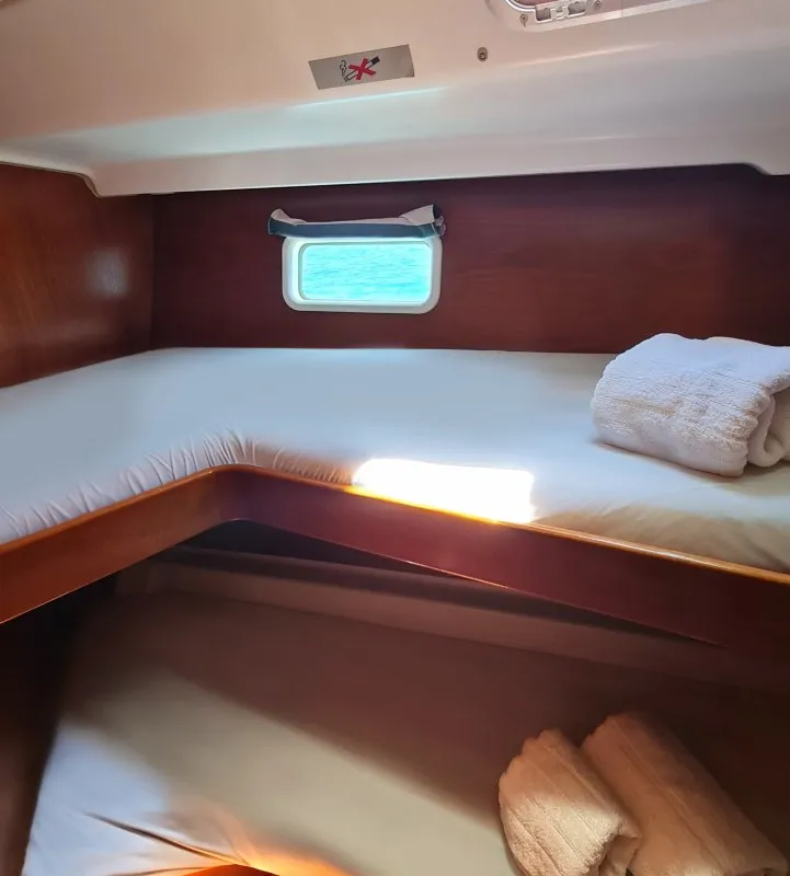 Cabin on Erika, a Beneteau Oceanis Clipper 411 sailboat at Volos, Greece