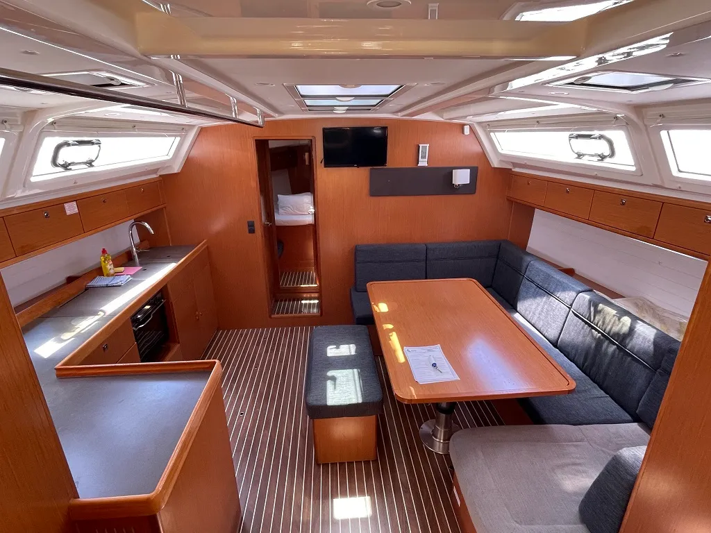 Salon of Alessandra, a Bavaria Cruiser 46 sailboat at Općina Sukošan, Croatia