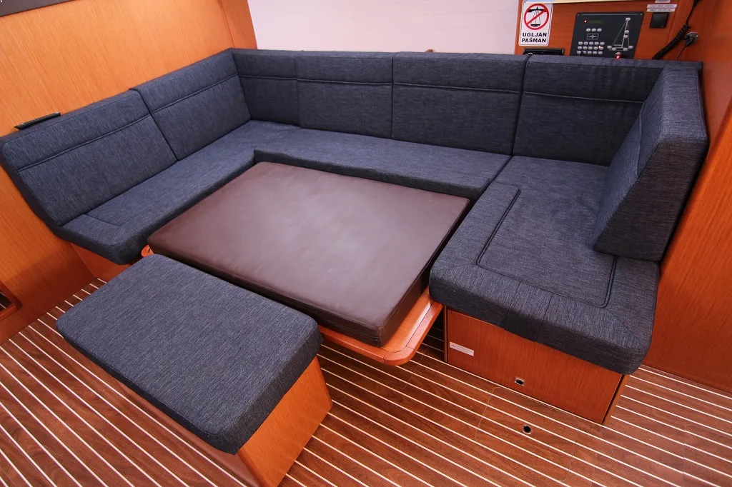 Salon of Alessandra, a Bavaria Cruiser 46 sailboat at Općina Sukošan, Croatia