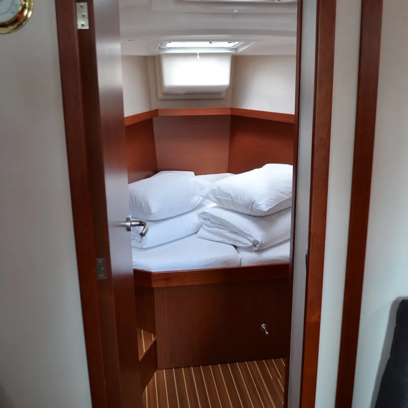 Cabin on Vega, a Hanse 415 sailboat at Općina Sukošan, Croatia